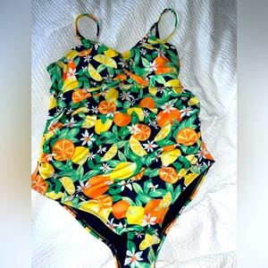 Old Navy One Piece NEW size Large